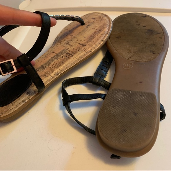 Sandals - Picture 4 of 4